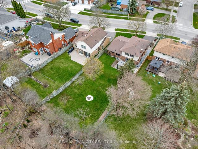 474 Grand Ridge Dr, House detached with 3 bedrooms, 3 bathrooms and 6 parking in Cambridge ON | Image 33