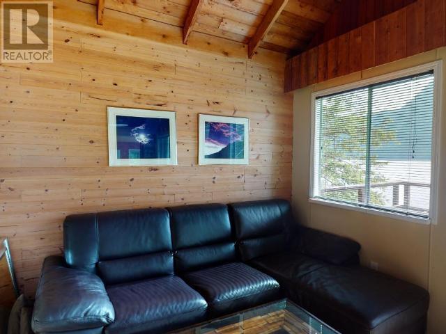 9302 Powell Lake, House detached with 3 bedrooms, 1 bathrooms and null parking in Powell River B BC | Image 26