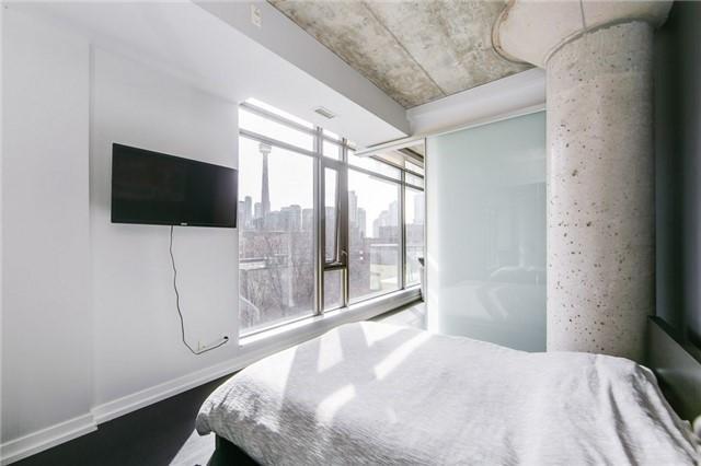 405 - 10 Morrison St, Condo with 2 bedrooms, 3 bathrooms and 1 parking in Toronto ON | Image 13
