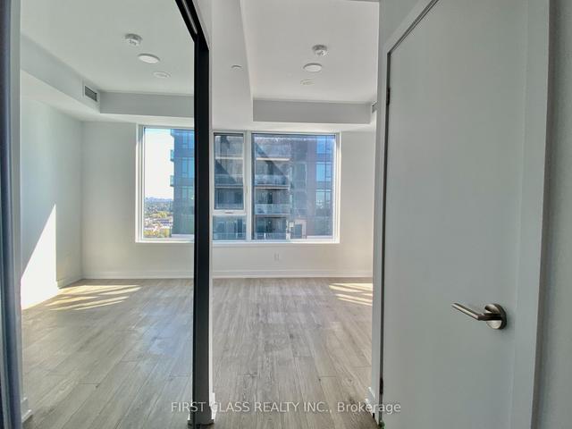 3612 - 1926 Lakeshore Blvd W, Condo with 3 bedrooms, 2 bathrooms and 1 parking in Toronto ON | Image 6
