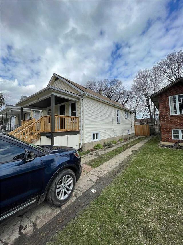 990 Bridge Ave, House detached with 2 bedrooms, 2 bathrooms and 3 parking in Windsor ON | Image 24