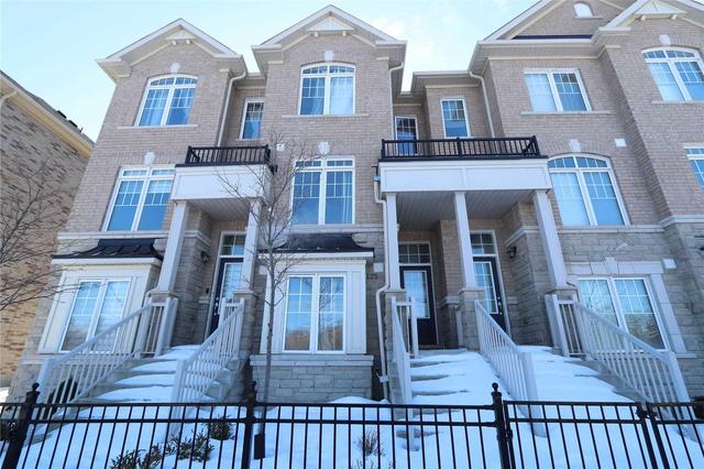 125 Dundas Way, House attached with 4 bedrooms, 4 bathrooms and 2 parking in Markham ON | Image 1