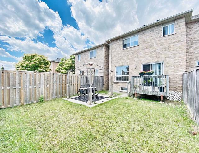 89 Warren Bradley St, House attached with 3 bedrooms, 3 bathrooms and 3 parking in Markham ON | Image 32