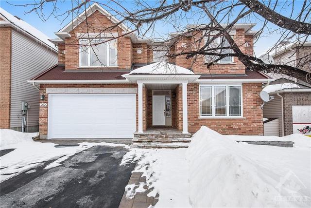 202 Willow Creek Circle, House detached with 6 bedrooms, 4 bathrooms and 4 parking in Ottawa ON | Image 1