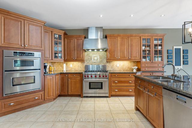 14586 Kennedy Rd N, House detached with 4 bedrooms, 4 bathrooms and 14 parking in Caledon ON | Image 2