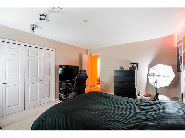 1123 Bennet Drive, House attached with 3 bedrooms, 3 bathrooms and null parking in Port Coquitlam BC | Image 28