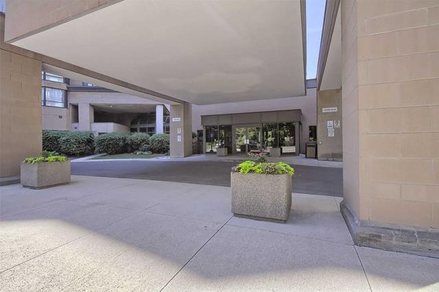 1604 - 1 Hickory Tree Rd, Condo with 2 bedrooms, 2 bathrooms and 1 parking in Toronto ON | Image 27