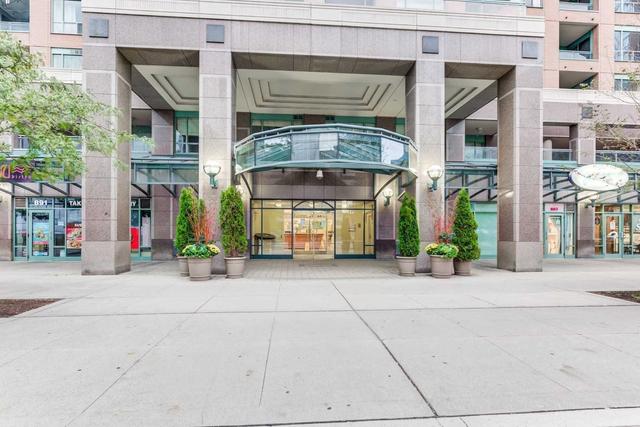 1101 - 887 Bay St, Condo with 1 bedrooms, 1 bathrooms and 0 parking in Toronto ON | Image 2