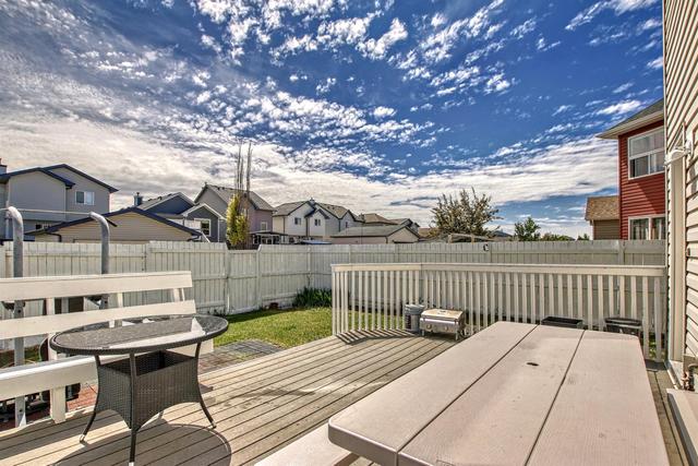 120 Saddlemont Boulevard Ne, House detached with 4 bedrooms, 2 bathrooms and 4 parking in Calgary AB | Image 33