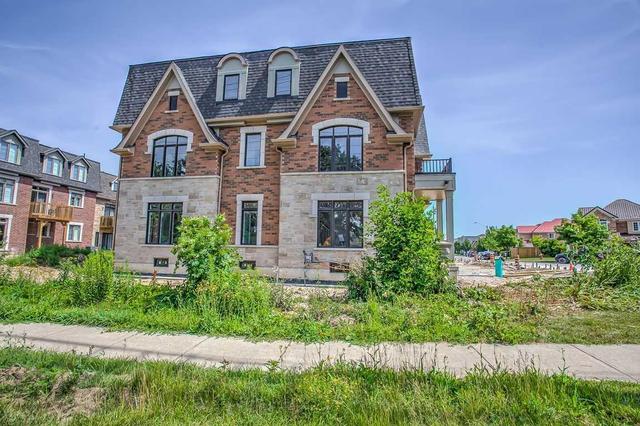 3995 Pondview Way, House detached with 4 bedrooms, 5 bathrooms and 2 parking in Mississauga ON | Image 1