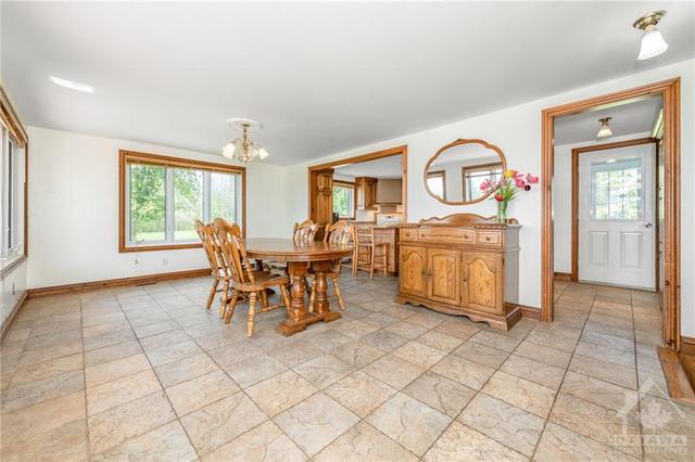 19963 Kenyon Concession 1 Road, House detached with 3 bedrooms, 1 bathrooms and 10 parking in North Glengarry ON | Image 9
