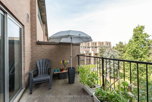 264 - 165 Cherokee Blvd, Townhouse with 4 bedrooms, 2 bathrooms and 1 parking in Toronto ON | Image 25