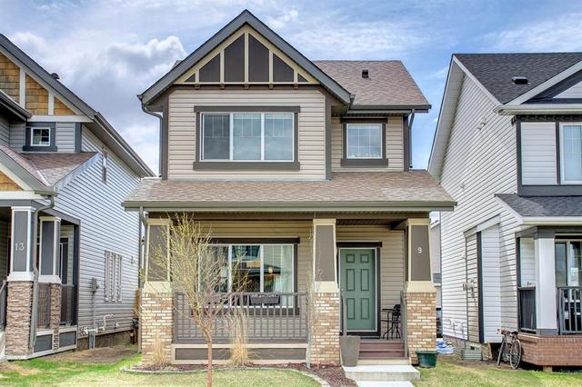 9 Copperpond Avenue Se, House detached with 4 bedrooms, 3 bathrooms and 2 parking in Calgary AB | Card Image