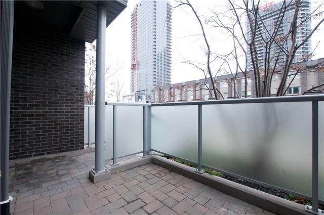 th #54 - 315 Village Green Sq, Townhouse with 4 bedrooms, 3 bathrooms and 2 parking in Toronto ON | Image 3