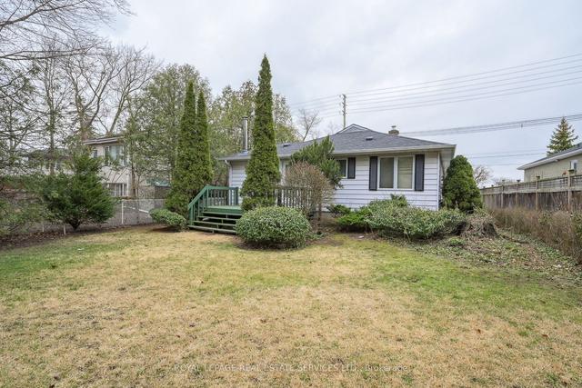 331 Allan St, House detached with 3 bedrooms, 2 bathrooms and 4 parking in Oakville ON | Image 12