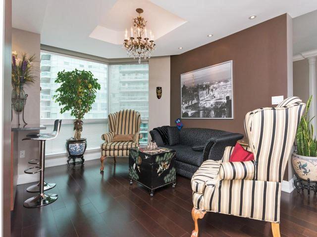 sph2 - 10 Queens Quay W, Condo with 2 bedrooms, 3 bathrooms and 2 parking in Toronto ON | Image 1