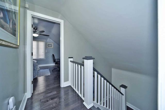 toronto - 7 Adele Ave, House detached with 3 bedrooms, 2 bathrooms and 7 parking in Toronto ON | Image 10