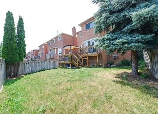 108 Candy Cres, House detached with 4 bedrooms, 4 bathrooms and 2 parking in Brampton ON | Image 20