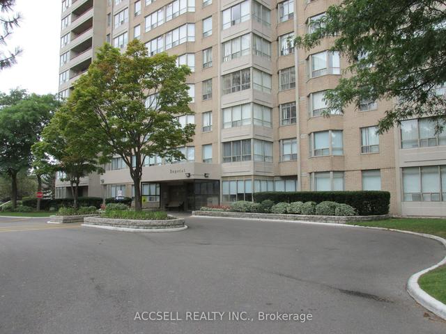 107 - 30 Malta Ave, Condo with 3 bedrooms, 2 bathrooms and 1 parking in Brampton ON | Image 12