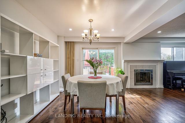 52 Yatesbury Rd, House semidetached with 4 bedrooms, 4 bathrooms and 6 parking in Toronto ON | Image 6