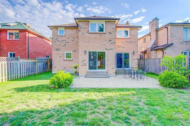 19 Coledale Rd, House detached with 4 bedrooms, 4 bathrooms and 6 parking in Markham ON | Image 32