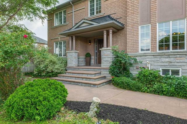 27 Echo Ridge Cres, House semidetached with 3 bedrooms, 4 bathrooms and 3 parking in Vaughan ON | Image 36