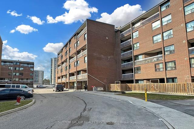 615 - 4062 Lawrence Ave E, Condo with 3 bedrooms, 1 bathrooms and 1 parking in Toronto ON | Image 12