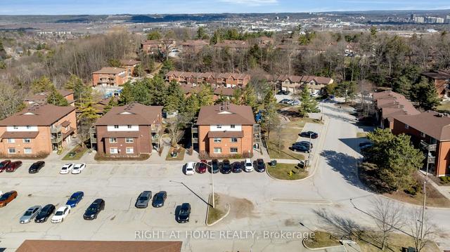 4 - 19 Meadow Lane, Townhouse with 2 bedrooms, 1 bathrooms and 1 parking in Barrie ON | Image 19