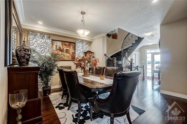619 Des Aubepines Drive, House detached with 4 bedrooms, 3 bathrooms and 6 parking in Ottawa ON | Image 5