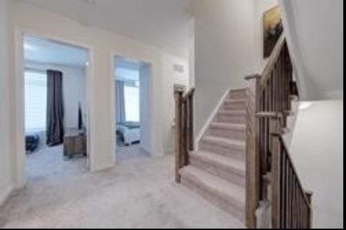 62 - 35 Applewood Lane, Townhouse with 3 bedrooms, 3 bathrooms and 1 parking in Toronto ON | Image 2