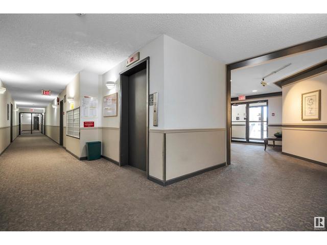 402 - 11620 9a Av Nw, Condo with 2 bedrooms, 2 bathrooms and 1 parking in Edmonton AB | Image 6
