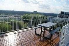 1909 - 7 Bishop Ave E, Condo with 1 bedrooms, 1 bathrooms and 1 parking in Toronto ON | Image 26