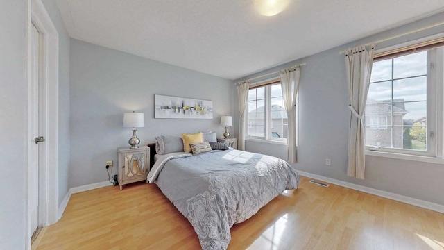 61 Saxony Dr, House detached with 4 bedrooms, 3 bathrooms and 3 parking in Markham ON | Image 8