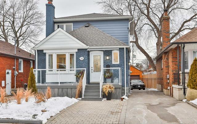 700 Sammon Ave, House detached with 3 bedrooms, 3 bathrooms and 6 parking in Toronto ON | Image 1
