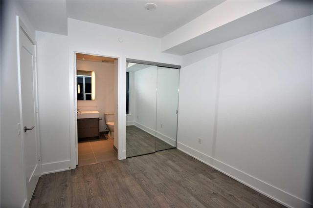 5502 - 10 York St, Condo with 2 bedrooms, 2 bathrooms and 1 parking in Toronto ON | Image 10