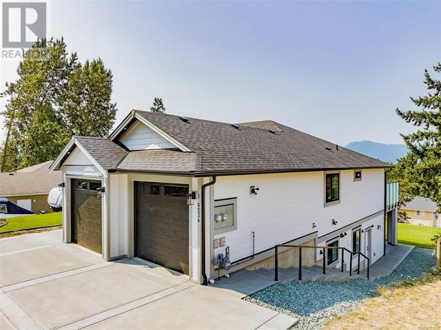 6234 Thomson Terr, House detached with 6 bedrooms, 4 bathrooms and 3 parking in North Cowichan BC | Image 51