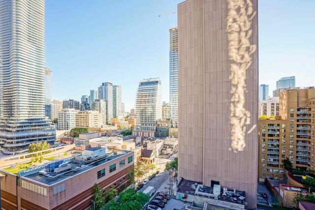 1308 - 37 Grosvenor St, Condo with 1 bedrooms, 1 bathrooms and 0 parking in Toronto ON | Image 11