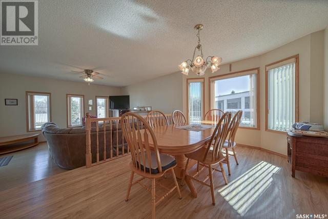 41 Dahlia Crescent, House detached with 3 bedrooms, 3 bathrooms and null parking in Moose Jaw SK | Image 7