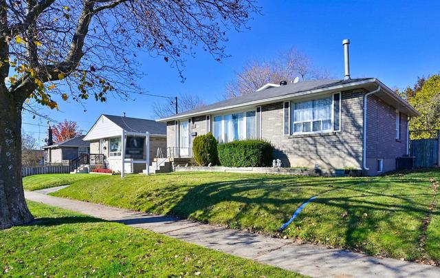 770 Phillip Murray Ave, House detached with 3 bedrooms, 2 bathrooms and 2 parking in Oshawa ON | Image 12