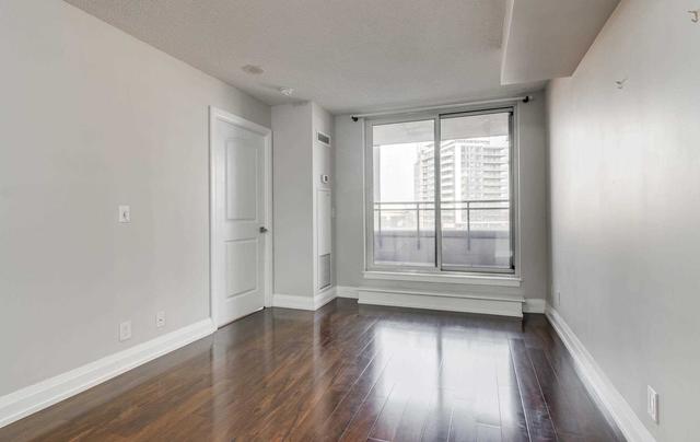 401 - 1070 Sheppard Ave W, Condo with 1 bedrooms, 2 bathrooms and 1 parking in Toronto ON | Image 7