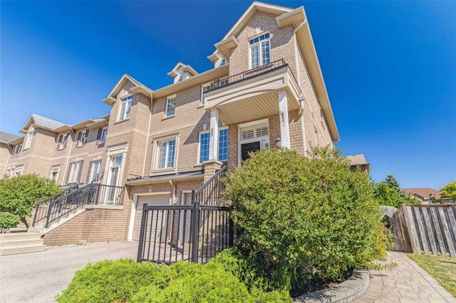 68 - 2280 Baronwood Dr, House attached with 3 bedrooms, 3 bathrooms and 2 parking in Oakville ON | Card Image