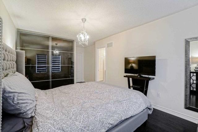 44 - 10 Porter Ave W, House attached with 3 bedrooms, 3 bathrooms and 2 parking in Vaughan ON | Image 19