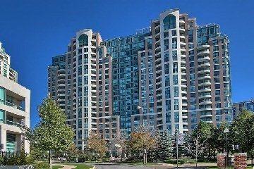 lph 6 - 23 Lorraine Dr, Condo with 2 bedrooms, 2 bathrooms and 1 parking in Toronto ON | Image 1