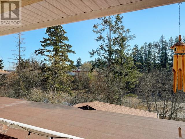 15 - 315 Six Mile Rd, House attached with 4 bedrooms, 3 bathrooms and 4 parking in View Royal BC | Image 22