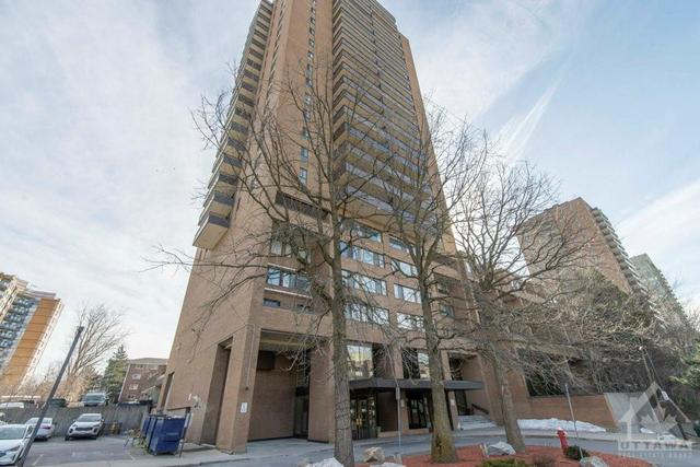 905 - 505 St Laurent Boulevard, Condo with 3 bedrooms, 2 bathrooms and 1 parking in Ottawa ON | Image 1