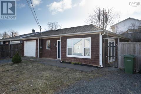 5 Fowler Street, House semidetached with 2 bedrooms, 1 bathrooms and null parking in Wolfville NS | Card Image