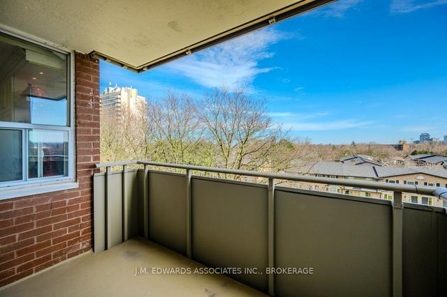 504 - 1415 Ghent Ave, Condo with 1 bedrooms, 1 bathrooms and 1 parking in Burlington ON | Image 4