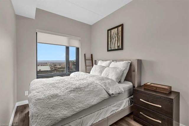 802 - 15 Queen Street S, House attached with 2 bedrooms, 2 bathrooms and 1 parking in Hamilton ON | Image 15