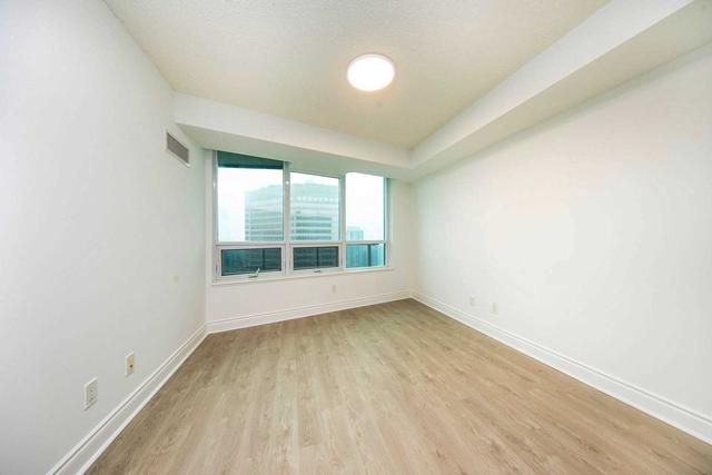 2314 - 15 Greenview Ave, Condo with 2 bedrooms, 2 bathrooms and 1 parking in Toronto ON | Image 7
