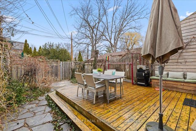 114 Wells St, House semidetached with 4 bedrooms, 2 bathrooms and 1 parking in Toronto ON | Image 28